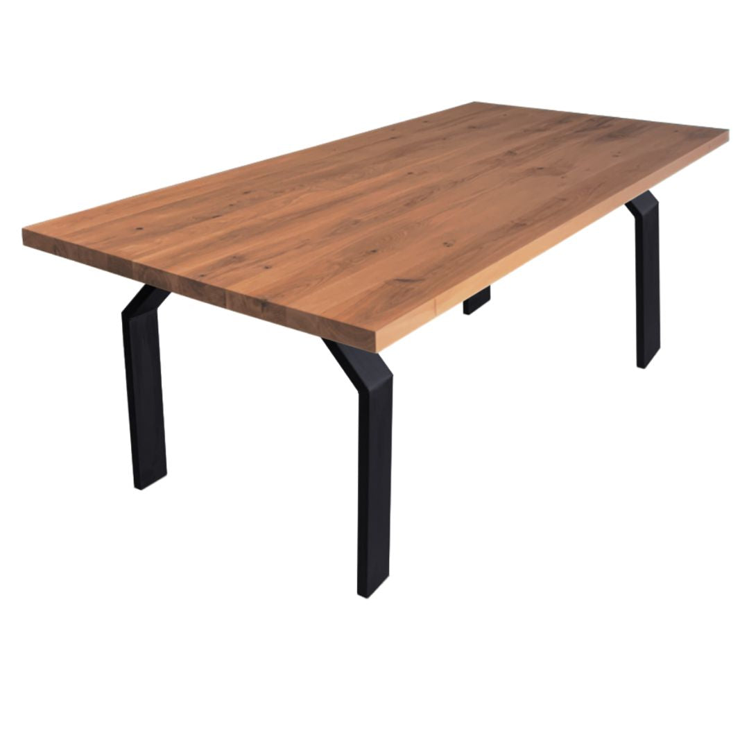 "Theo" - Eiche Massivholztisch mit gerader Tischkante - Nussbaum